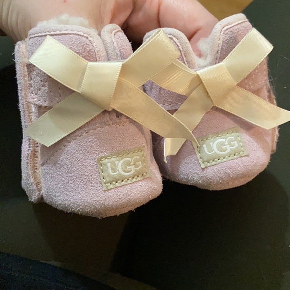 Baby Ugg’s - Picture 2 of 3